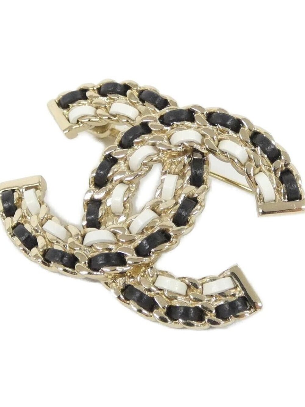 Chanel Brooch Gold